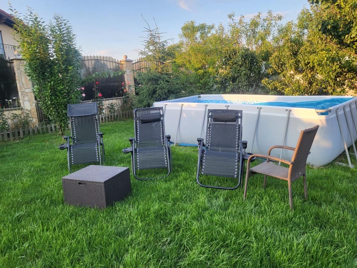 Vila Ana Cu Terasa Gratar Si Jacuzzi Βίλα Σάτου Μάρε Εξωτερικό φωτογραφία